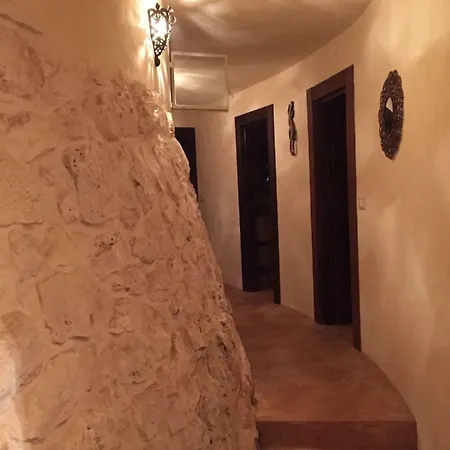 Trullo Delle Volpi